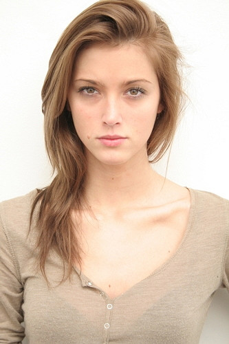 Photo of model Virginie Gonnin - ID 302511