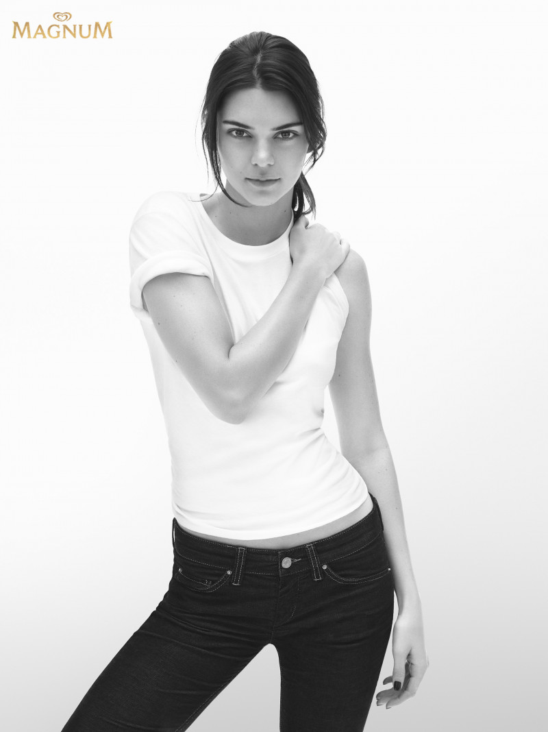 Photo of model Kendall Jenner - ID 587472