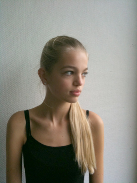 Photo of model Daphne Groeneveld - ID 303132