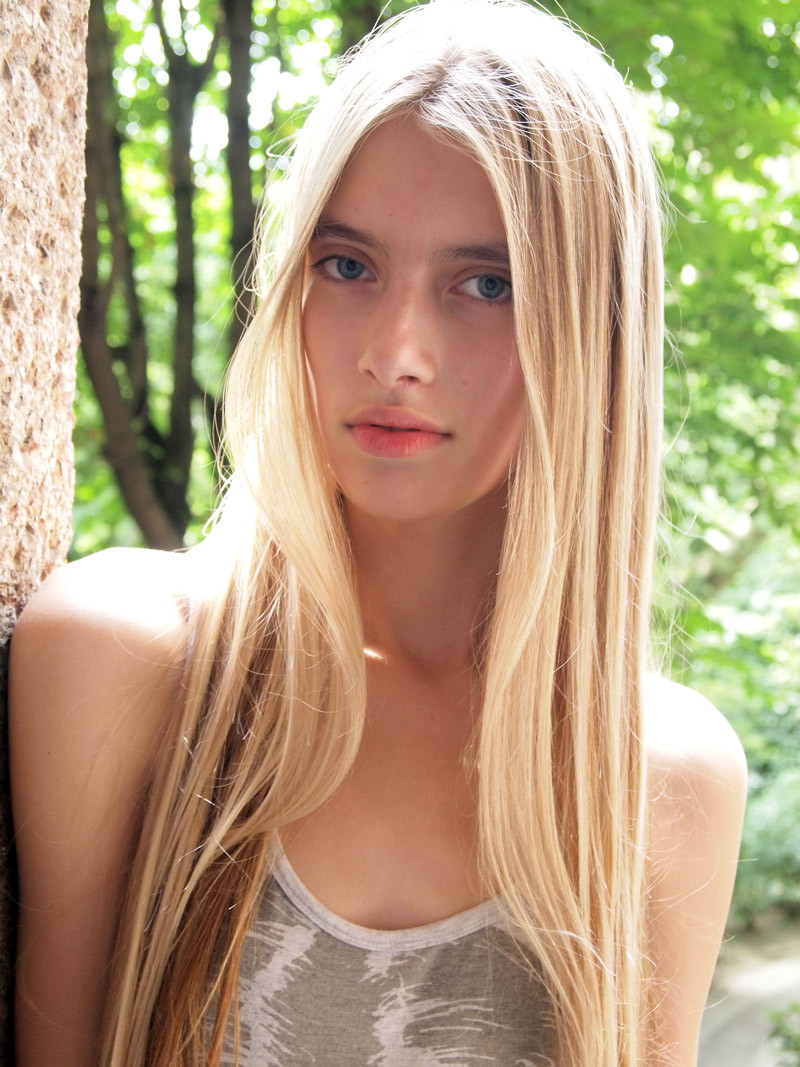 Photo of model Sofya Titova - ID 303824