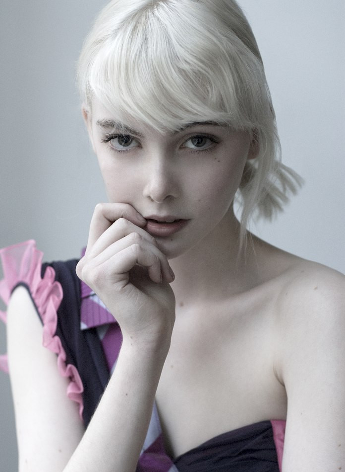 Photo of model Charlotte Benson - ID 303912