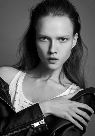 Photo of model Isabelle Sonnenschein - ID 304271