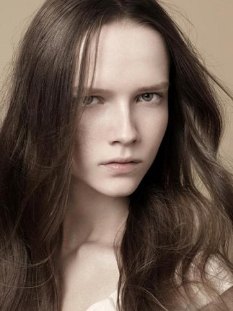 Photo of model Isabelle Sonnenschein - ID 304286