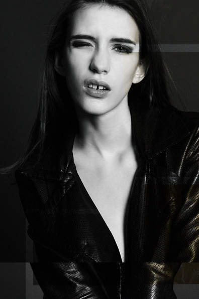 Photo of model Melinda Szepesi - ID 304360