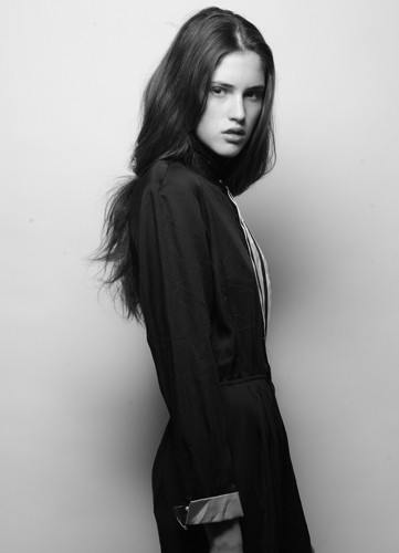 Photo of model Mariane Brivall - ID 304419