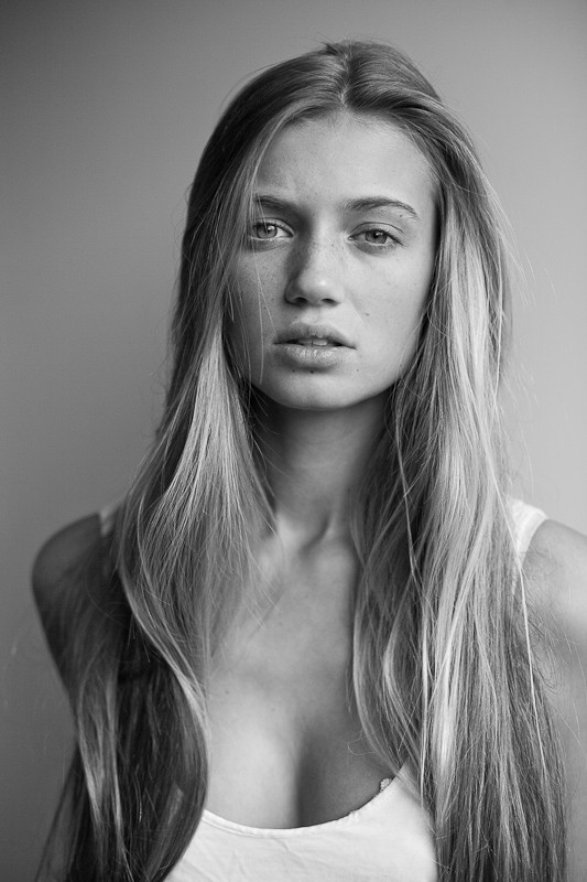 Photo of model Gabriella Holsten - ID 305440