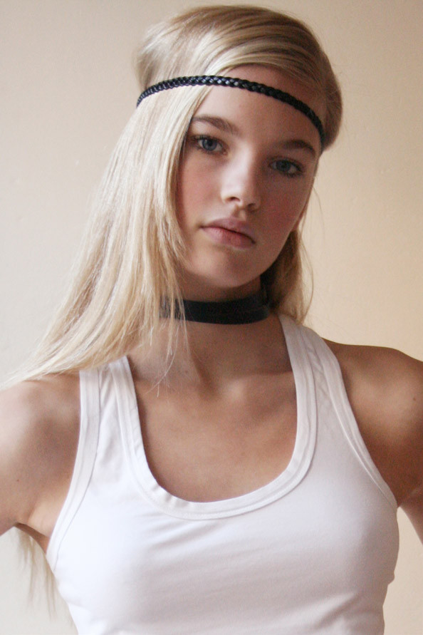 Photo of model Isabel Scholten - ID 305492