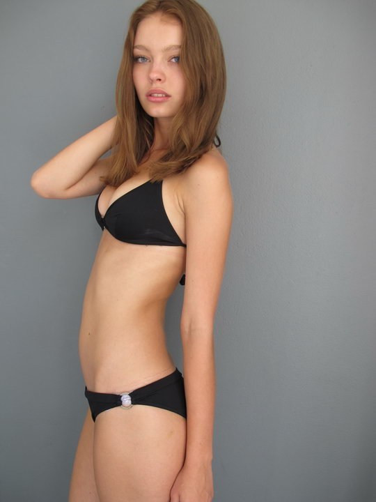Photo of model Adriana Mockovciakova - ID 422118