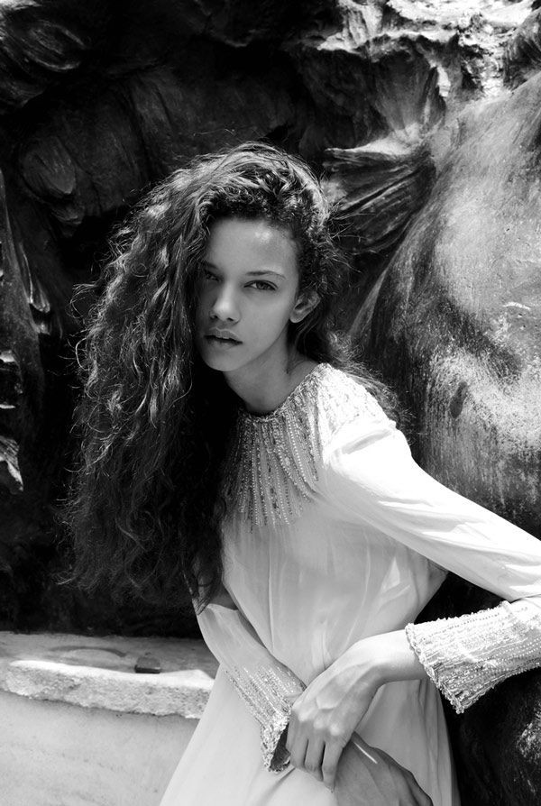 Photo of model Marina Nery - ID 398829