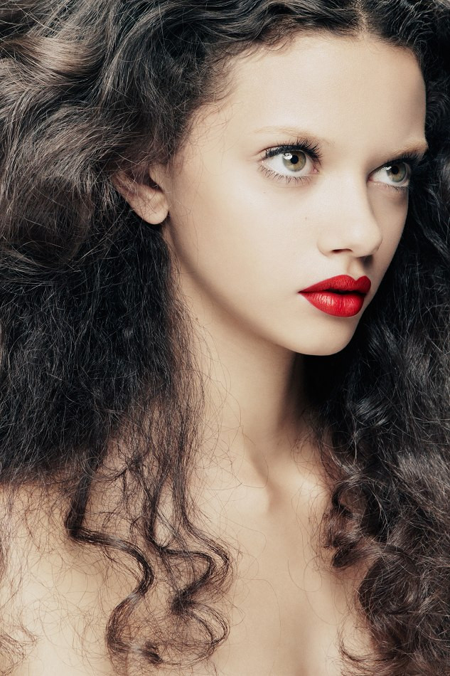 Photo of model Marina Nery - ID 398841