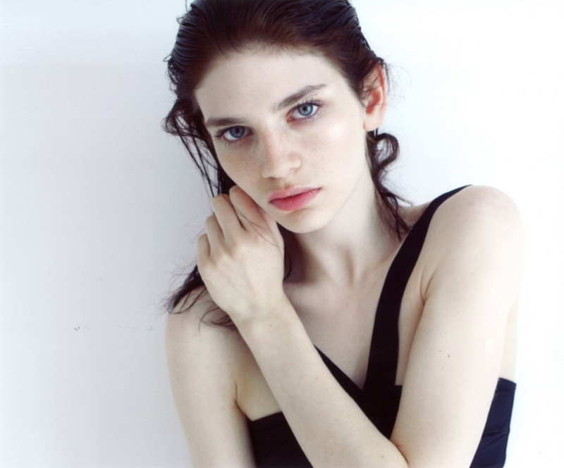 Photo of model Carrie Anne Burton - ID 340800