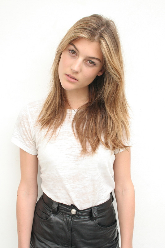 Photo of model Alexandra Knight - ID 306948