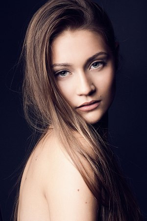 Photo of model Gabriela Dragomir - ID 313014