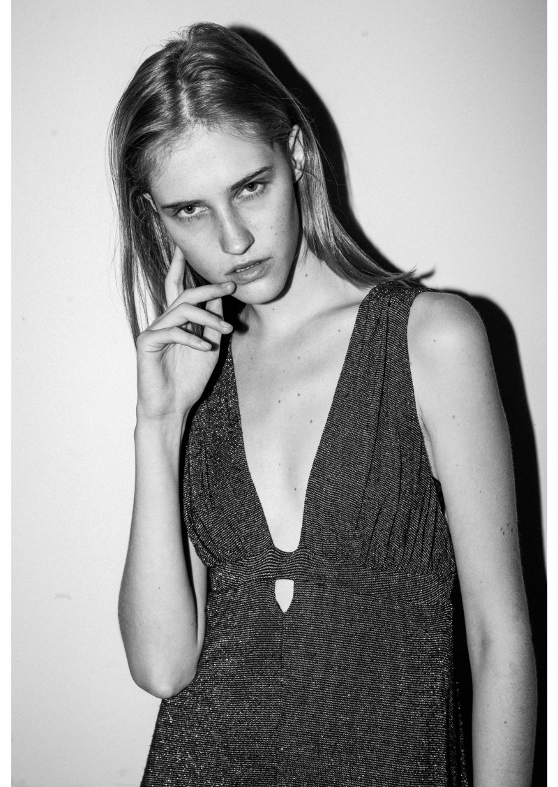 Photo of model Lana Forneck - ID 561062