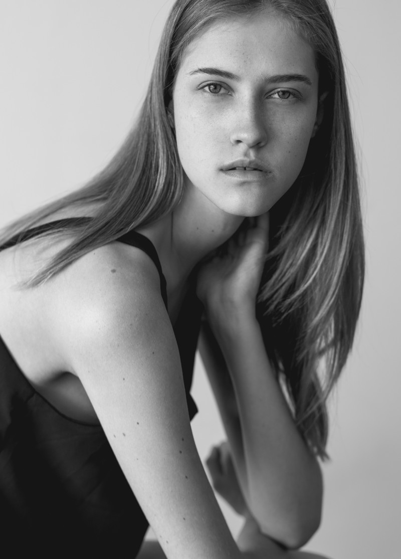 Photo of model Lana Forneck - ID 561130