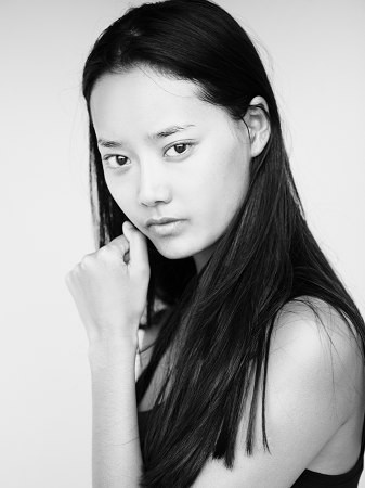 Photo of model Lily Zhi - ID 317335