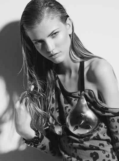 Photo of model Anna Trosko - ID 326397