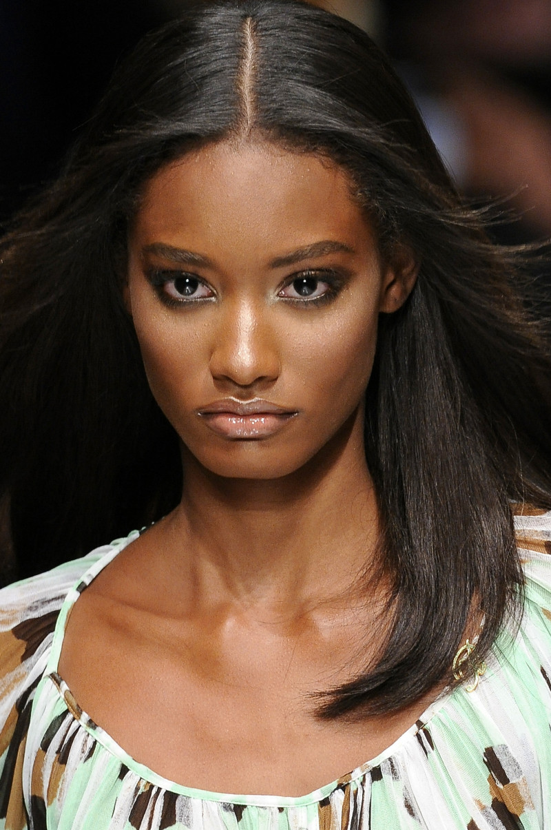 Photo of model Melodie Monrose - ID 318348