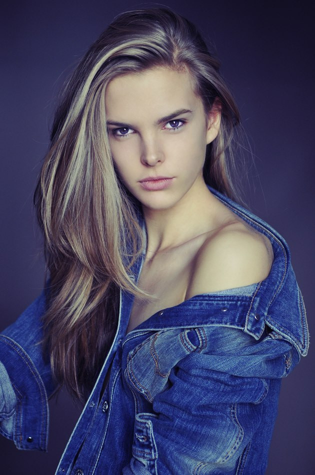 Photo of model Alexandra Balen - ID 318423