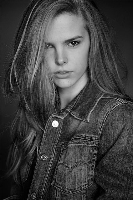 Photo of model Alexandra Balen - ID 330611