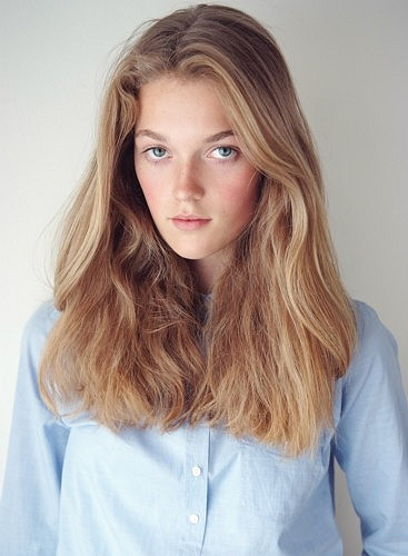Photo of model Janneke van den Bosch - ID 319200