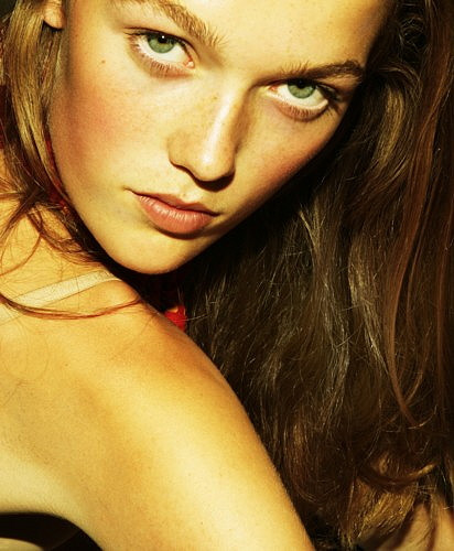 Photo of model Janneke van den Bosch - ID 319201