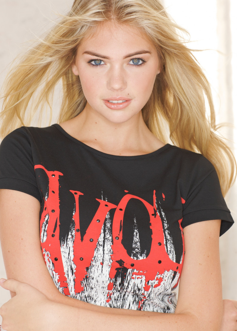 Photo of model Kate Upton - ID 410287