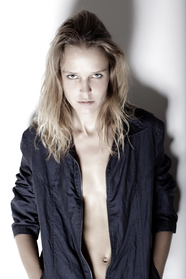 Photo of model Celine van Amstel - ID 326217