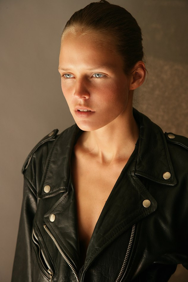 Photo of model Celine van Amstel - ID 326227