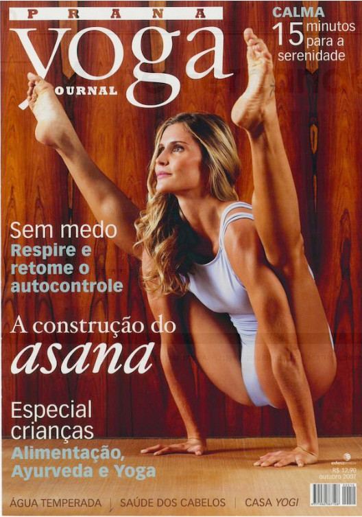 Revista Yoga Journal.jpeg