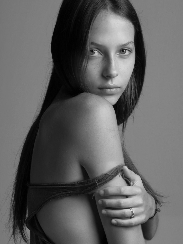 Photo of model Claudia Dolez - ID 327247