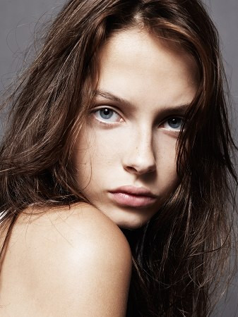 Photo of model Claudia Dolez - ID 327253