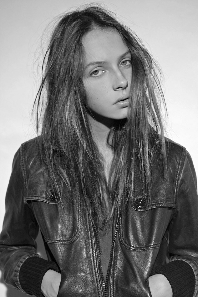 Photo of model Claudia Dolez - ID 327257