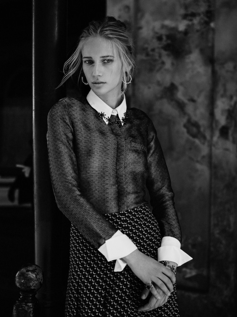 Photo of model Ella Petrushko - ID 564050