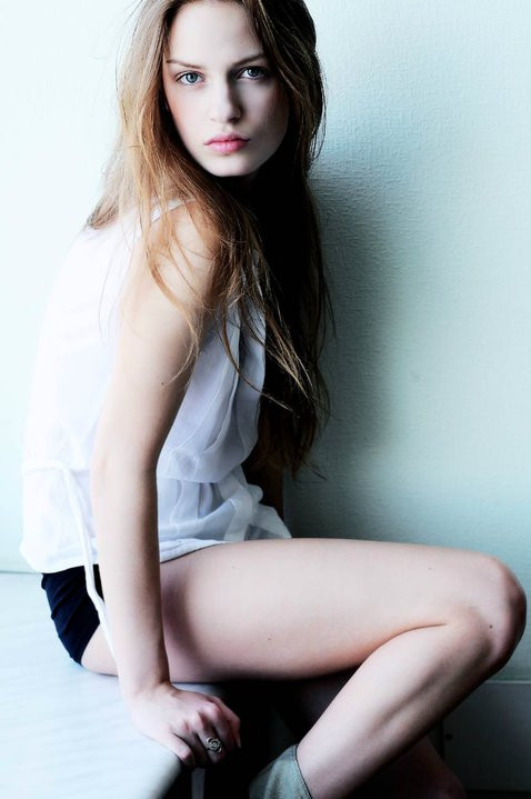 Photo of model Alena Eliseeva - ID 328708