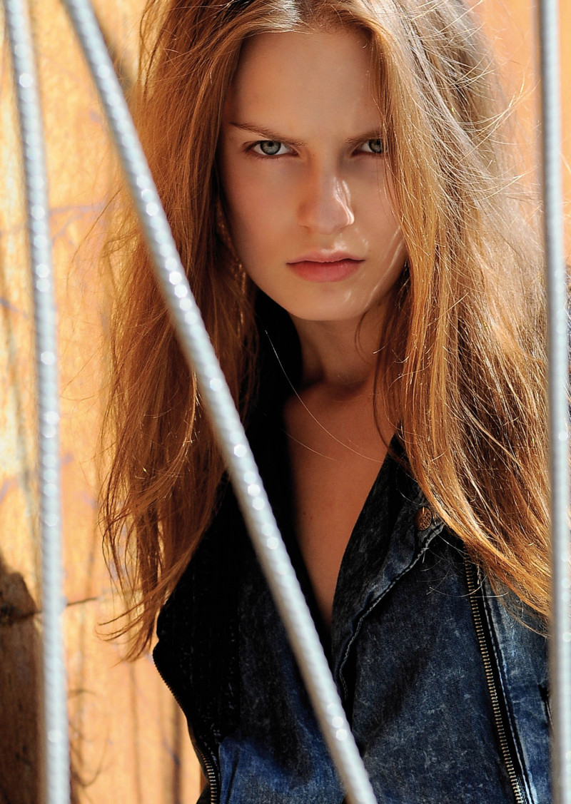 Photo of model Alena Eliseeva - ID 328732
