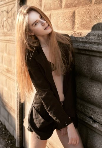 Photo of model Karolina Rimkute - ID 330024