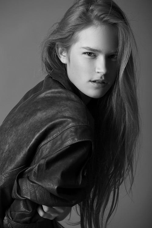 Photo of model Karolina Rimkute - ID 330032