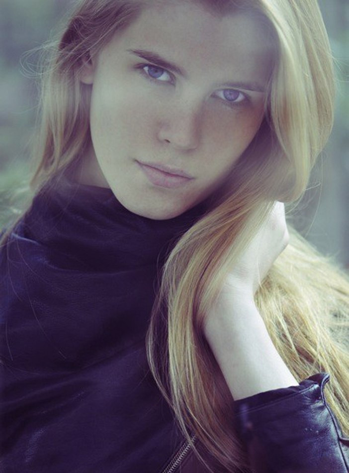 Photo of model Claire Granlund - ID 343550