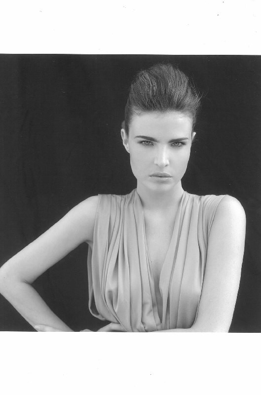 Photo of model Julia Lescova - ID 431965