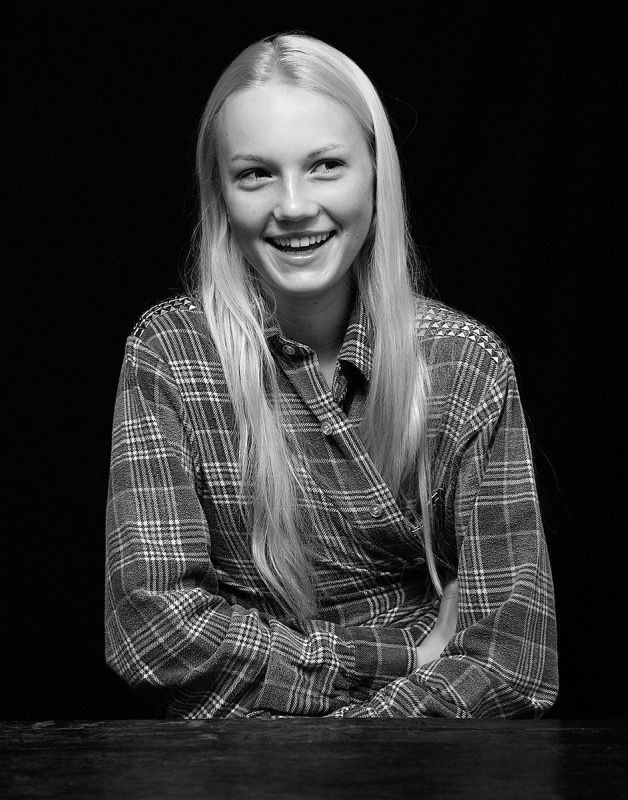 Photo of model Emily Ruhl - ID 331654