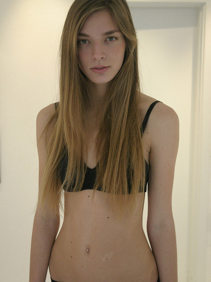Photo of model Louise Nymann - ID 336770