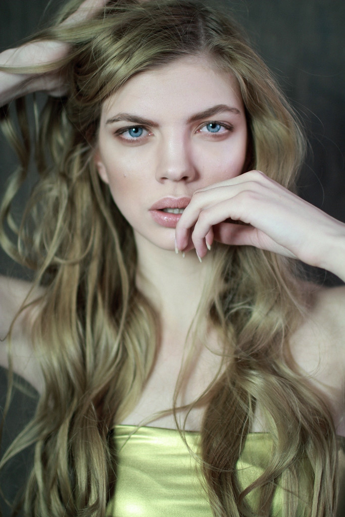 Photo of model Daria Arbuzova - ID 425882