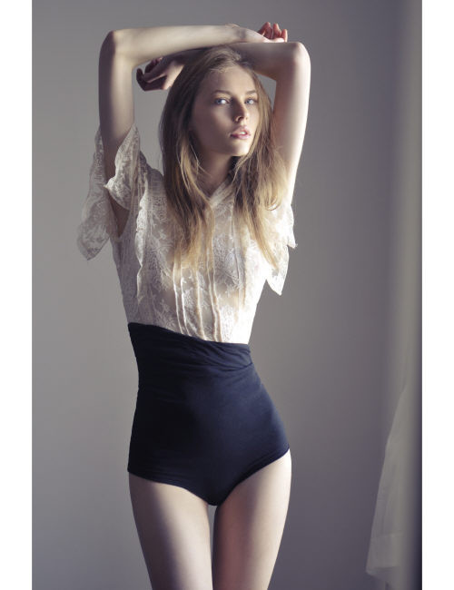 Photo of model Karin Savcova - ID 339469