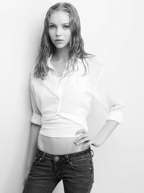 Photo of model Karin Savcova - ID 339479