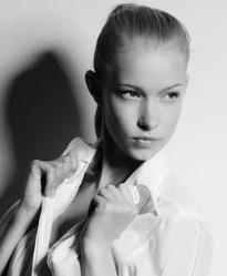 Photo of model Roberta Liutkute - ID 340161