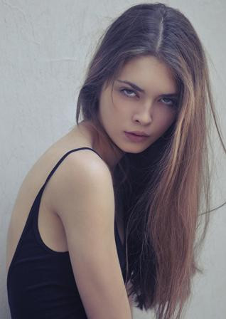 Photo of model Georgiana Saraev - ID 341562