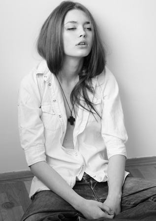 Photo of model Georgiana Saraev - ID 341563
