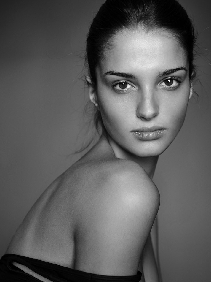 Photo of model Gabrielle Caunesil - ID 345308