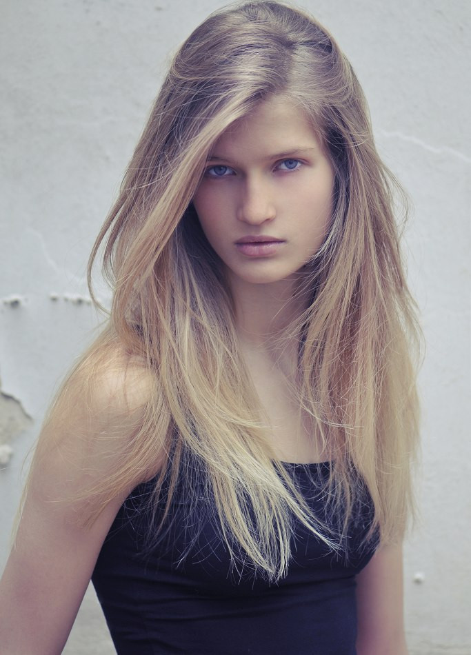 Photo of model Alice Lucken - ID 345855